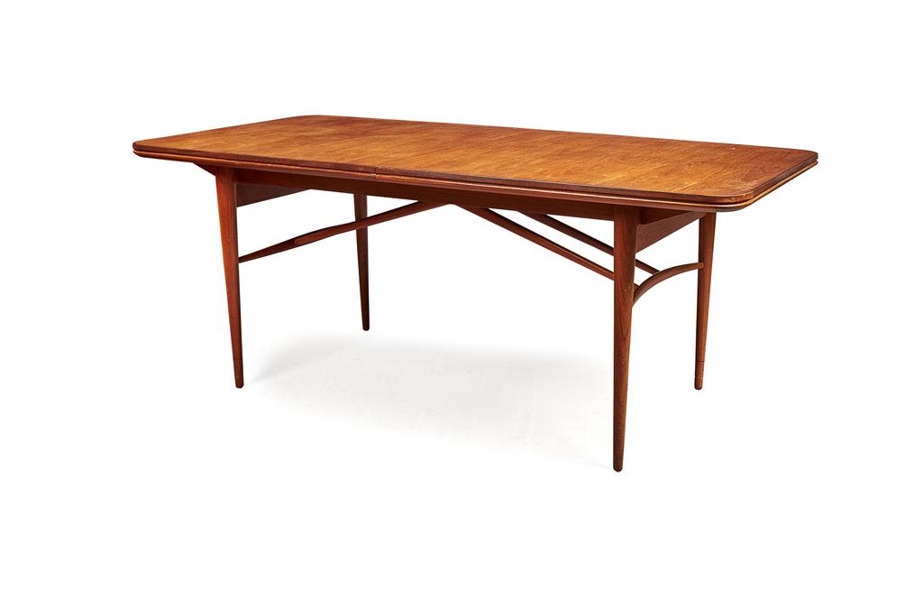 Appraisal: ROBERT HERITAGE B FOR ARCHIE SHINE TEAK EXTENDING DINING TABLE