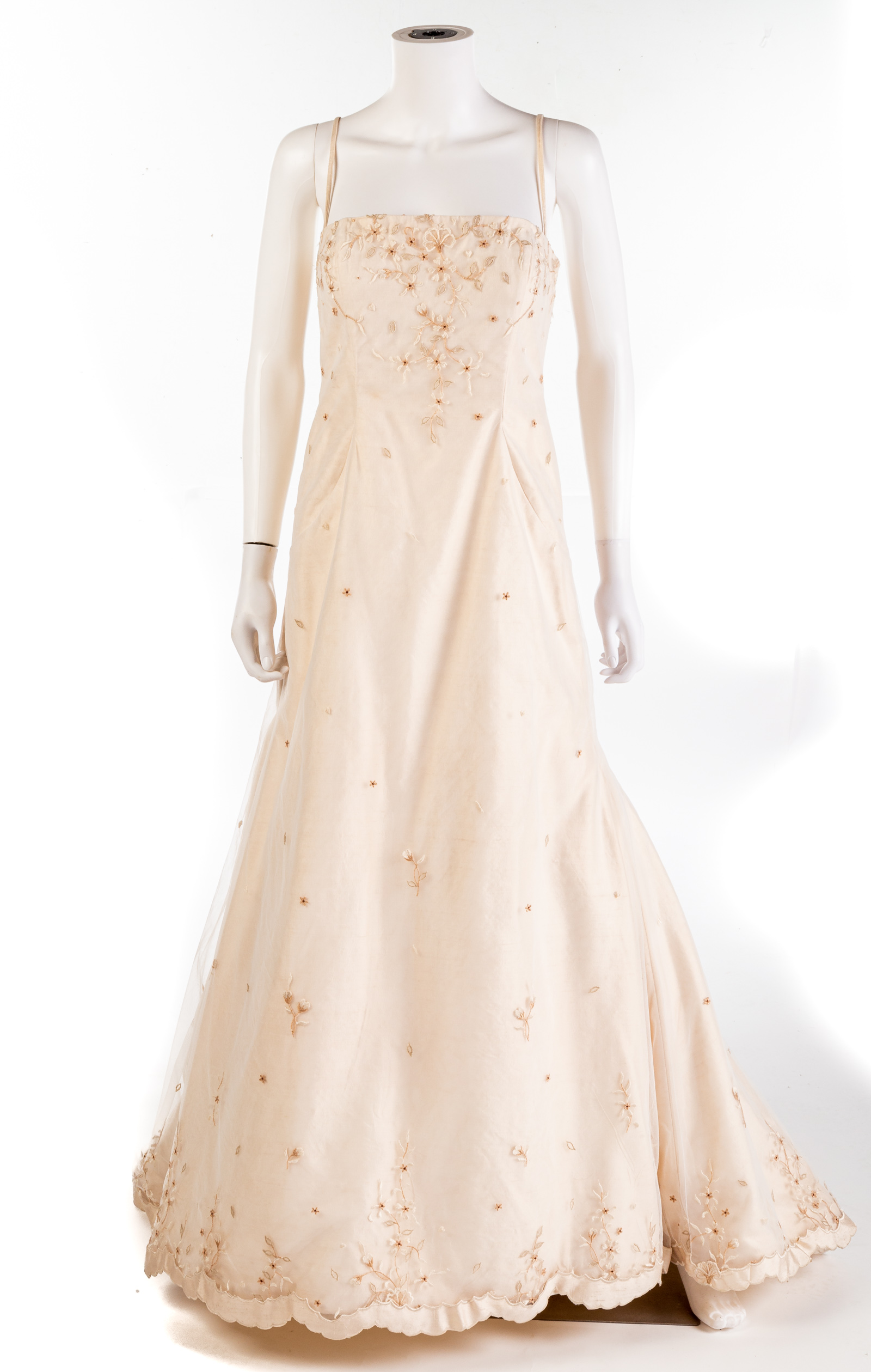 Appraisal: MONIQUE LUO COUTURE EVENING GOWN WEDDING DRESS