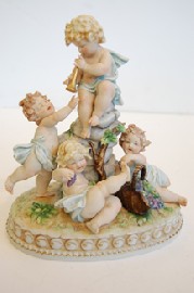 Appraisal: PORCELAIN PUTTI GROUP