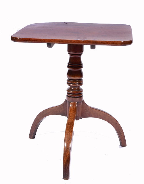 Appraisal: A TH CENTURY MAHOGANY RECTANGULAR OCCASIONAL TABLE on ring turned