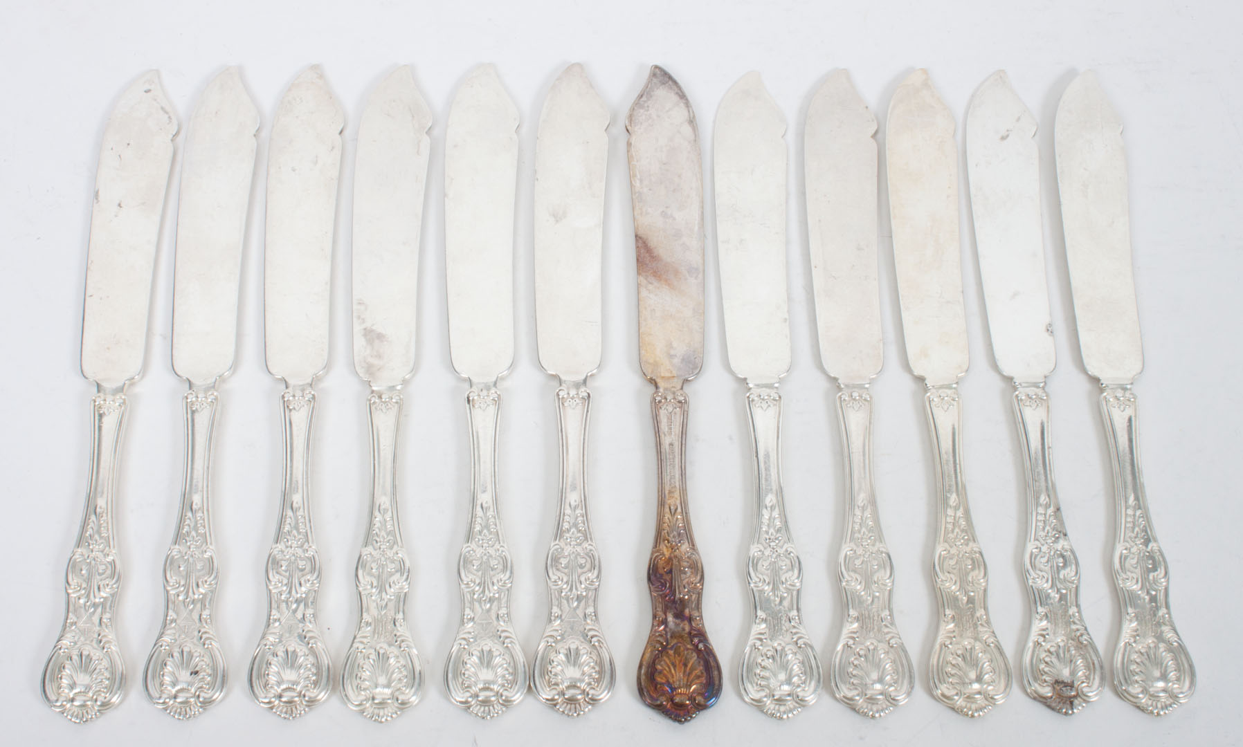 Appraisal: Twelve American sterling silver fish knives late th early th