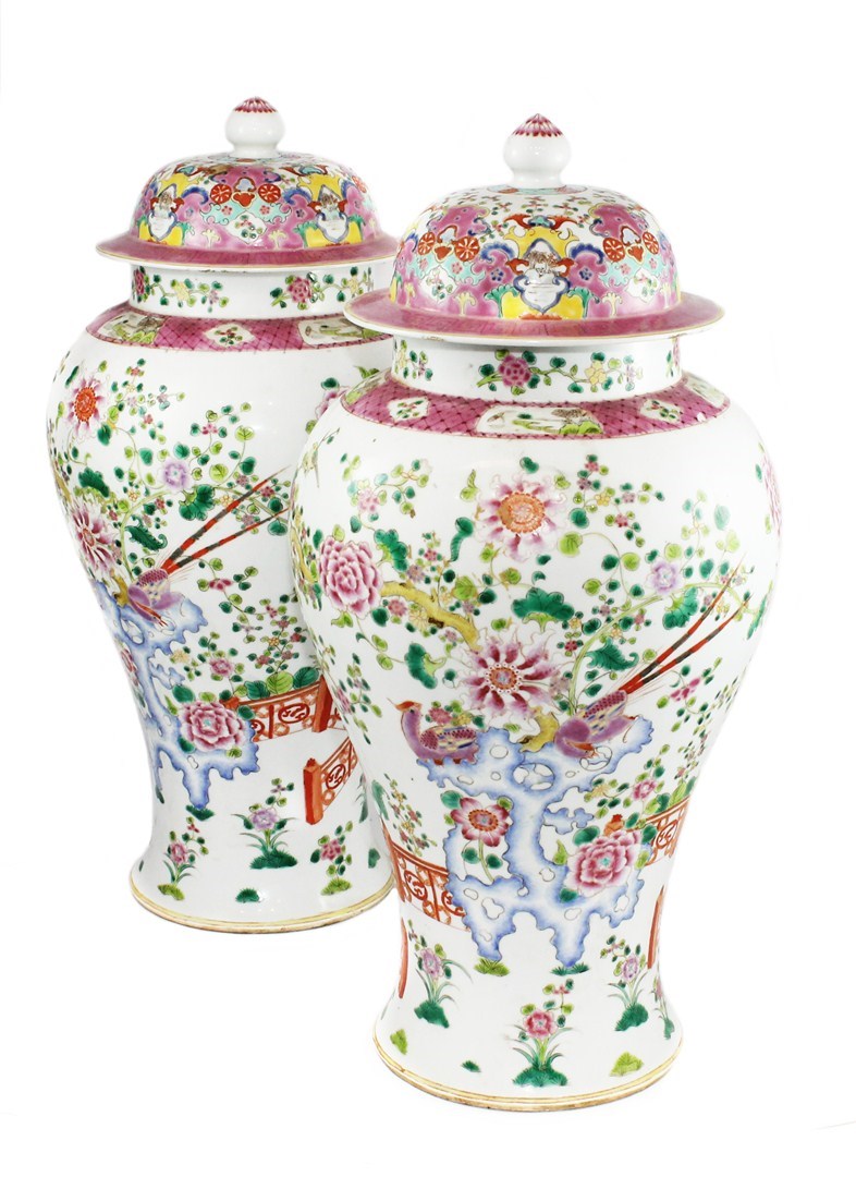 Appraisal: A pair of large Chinese porcelain famille rose vases and