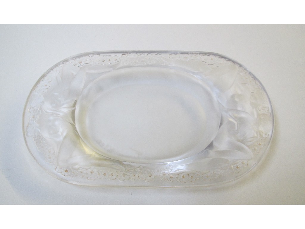 Appraisal: A Rene Lalique satin glass oval shaped dish moulded with