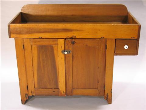 Appraisal: PENNSYLVANIA POPLAR DRY SINK Mid- th century the rectangular top