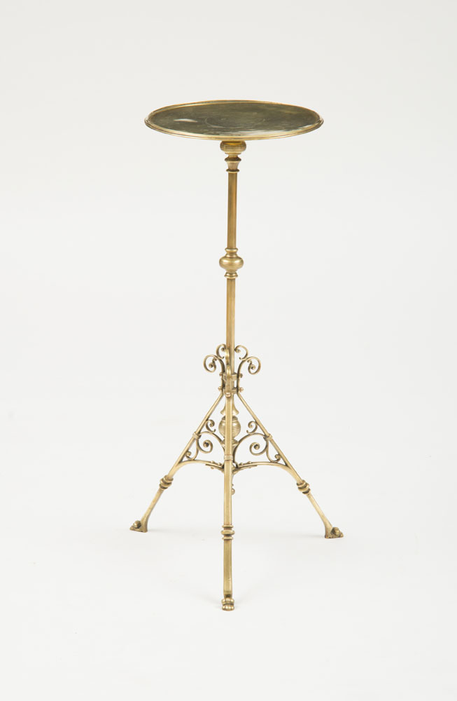 Appraisal: ENGLISH AESTHETIC MOVEMENT BRASS TABLE x in diam Estimate -