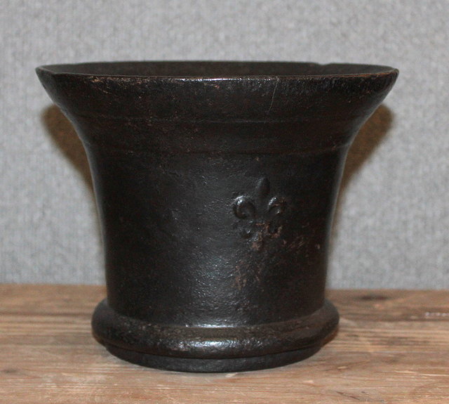 Appraisal: AN OLD BLACK PAINTED CAST IRON BELL SHAPED MORTAR with