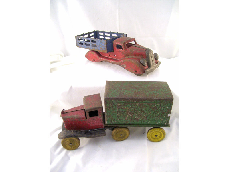 Appraisal: Pressed Steel Trucks Includes Marx Block truck original blue red