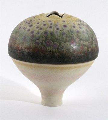 Appraisal: Geoffrey Swindell b a large porcelain form spray glazed in