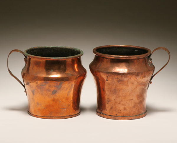 Appraisal: Pair early copper pots with handles dovetailed shaped handle with