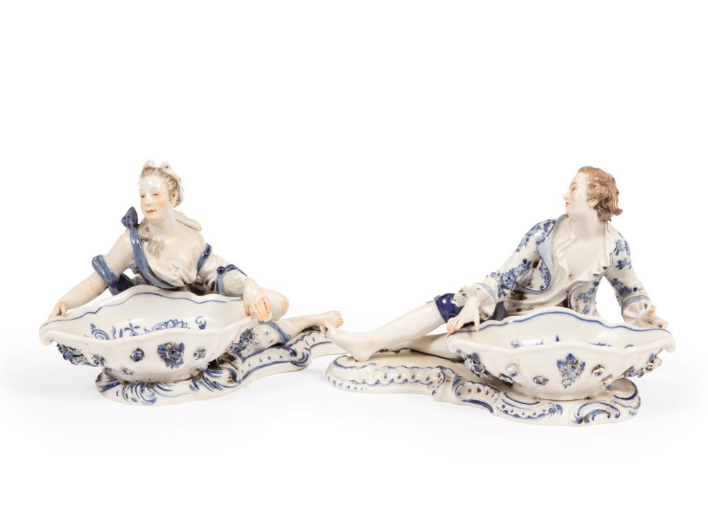 Appraisal: MEISSEN PORCELAIN BLUE ONION SWEETMEAT DISHESPair of Meissen Porcelain Blue