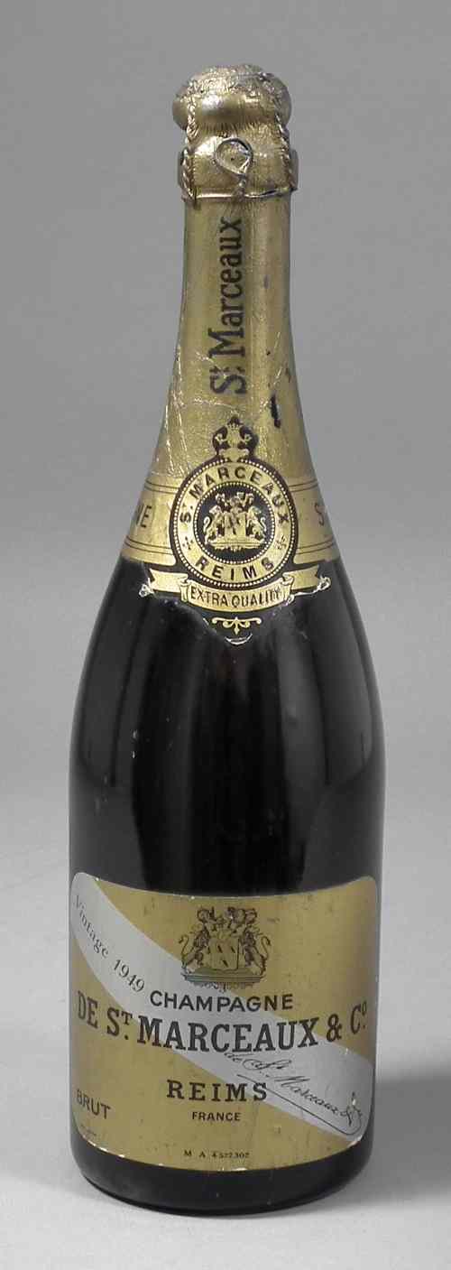 Appraisal: A bottle De St Marceaux Co vintage Champagne