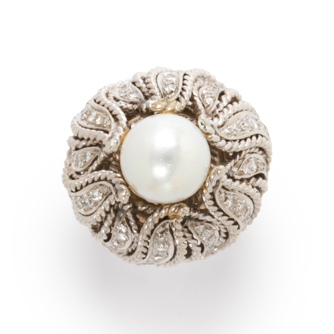 Appraisal: A CULTURED PEARL DIAMOND AND FOURTEEN KARAT WHITE GOLD RING