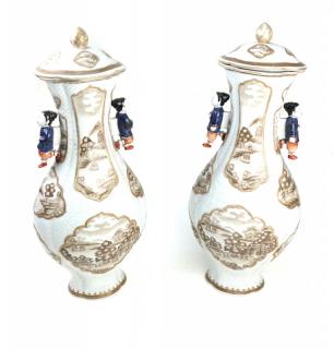 Appraisal: Pair of Chinese Porcelain Covered Vases Pair of Chinese export