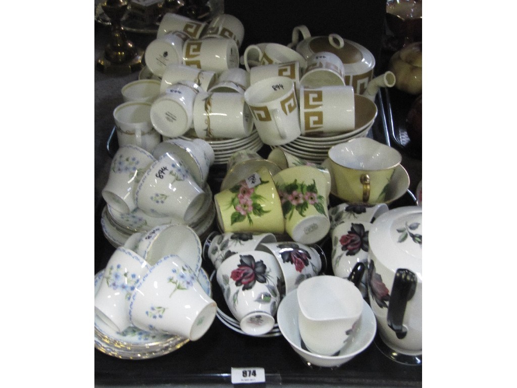 Appraisal: Lot comprising three trays of assorted teawares to include Susie