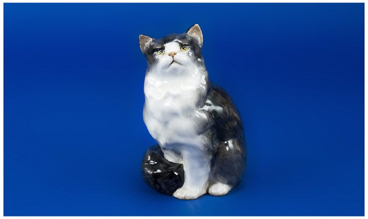 Appraisal: Royal Doulton Figure Persian Cat seated style One Model No