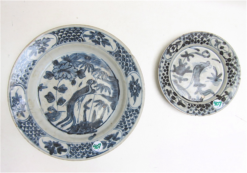 Appraisal: TWO CHINESE MING DYNASTY SWATOW BLUE AND WHITE PLATES Larger