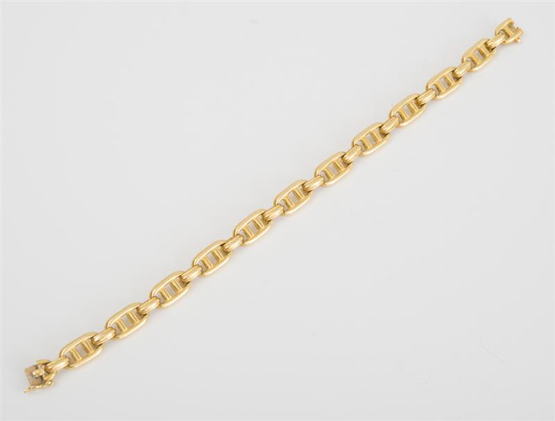 Appraisal: K YELLOW GOLD LINK BRACELET Stamped 'Cord ' ' k'