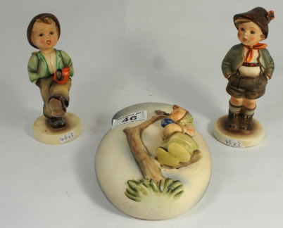 Appraisal: Hummel Goebel Wall Pocket and Two Boy Figures