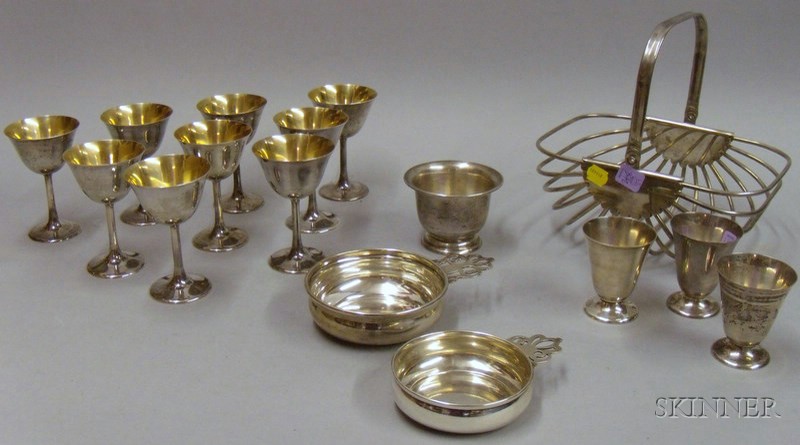 Appraisal: Group of Sterling Silver Table and Serving Items a Lunt