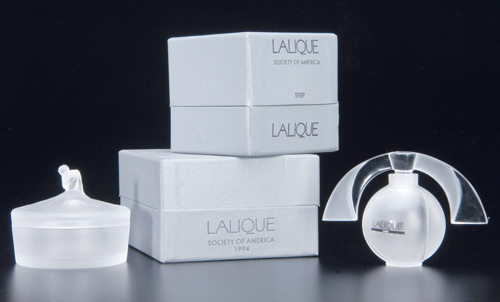 Appraisal: LALIQUE Two limited edition Lalique Society of America annual presentations