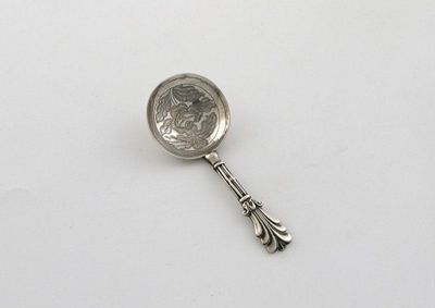 Appraisal: A William IV caddy spoon with a circular bowl engraved