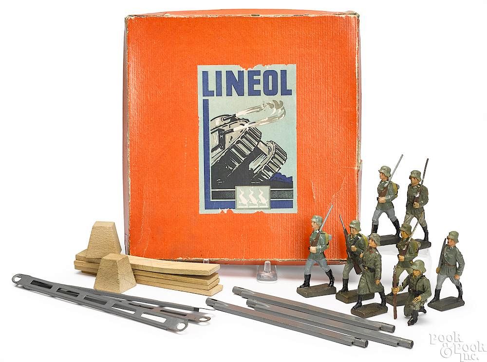 Appraisal: Lineol wood and steel bridge in original box Lineol wood