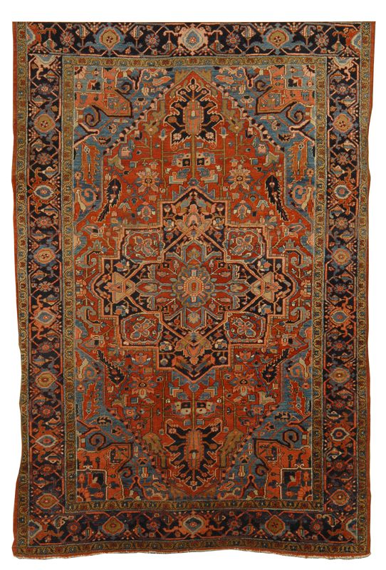 Appraisal: ORIENTAL RUG HERIZ ' x ' Navy blue light blue