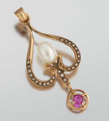 Appraisal: An Edwardian Gold and Seed Pearl Pendant Yellow gold pendant