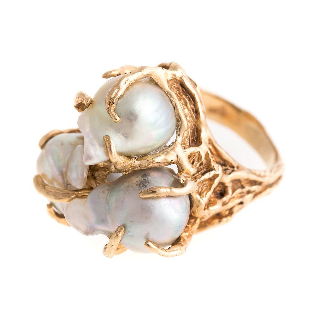 Appraisal: A Ladies Freeform Baroque Pearl Ring in K K yellow