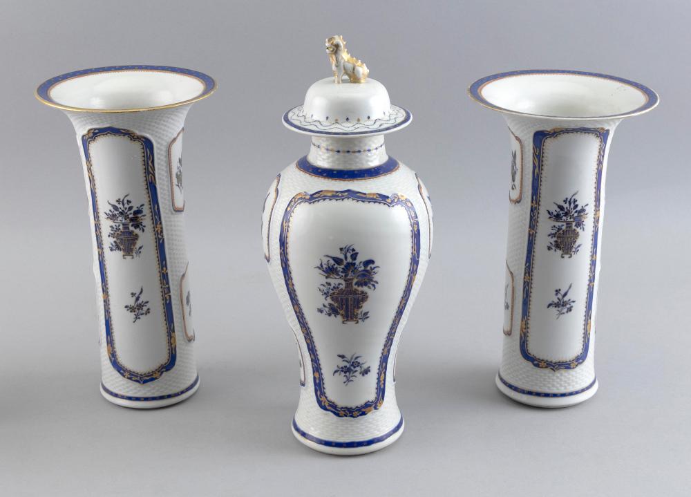 Appraisal: CHINESE EXPORT PORCELAIN THREE-PIECE GARNITURE SET CIRCA CHINESE EXPORT PORCELAIN