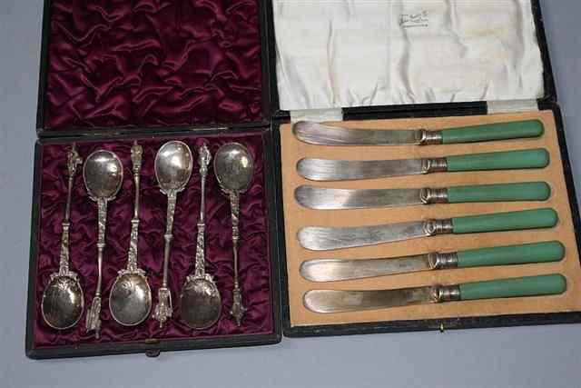 Appraisal: A CASED SET OF SILVER APOSTLE TEASPOONS with import marks