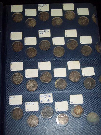 Appraisal: Approximately hammered pennies and other coins