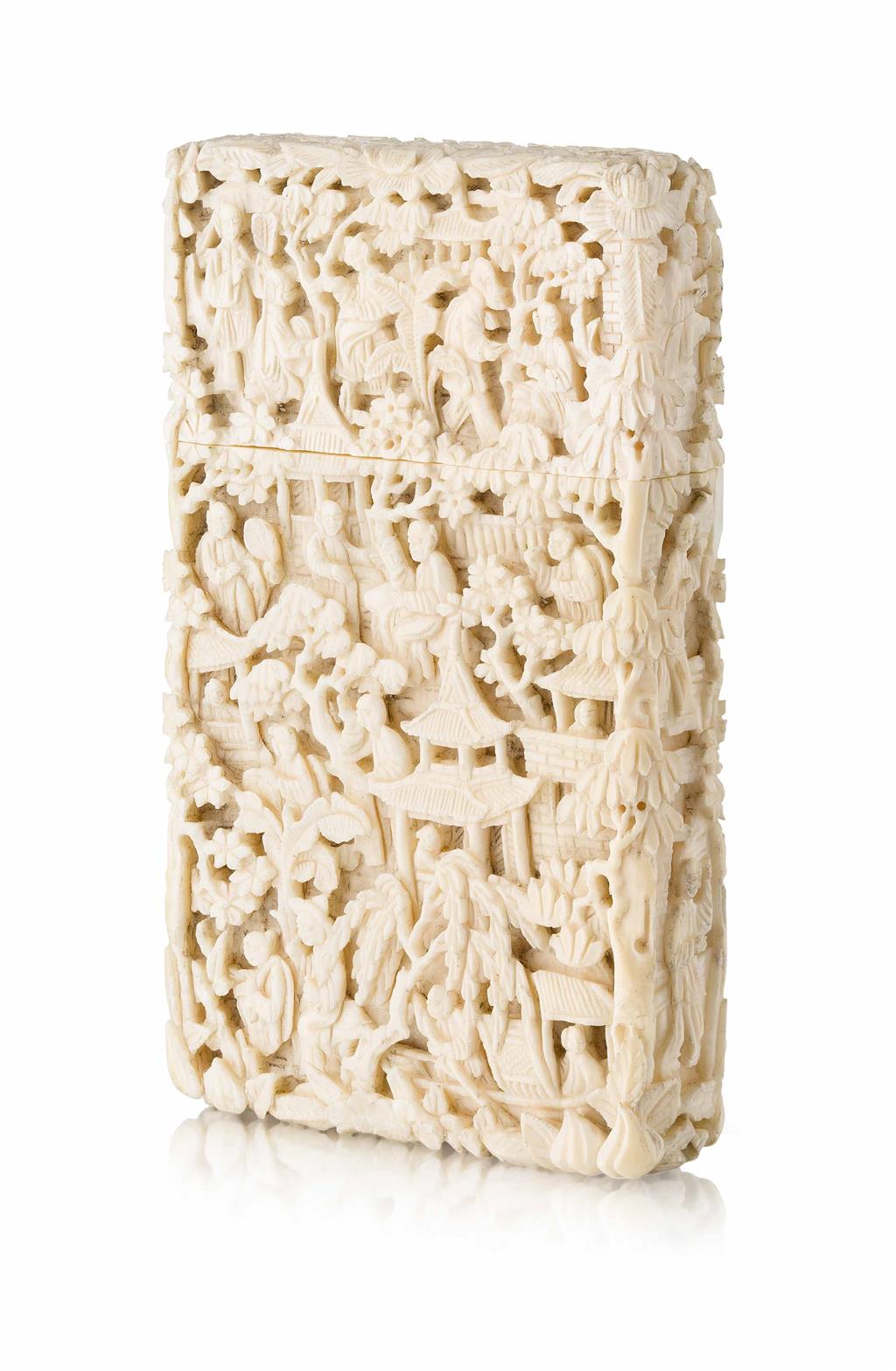 Appraisal: YCANTON IVORY CARD CASE QING DYNASTY TH CENTURY of rectangular