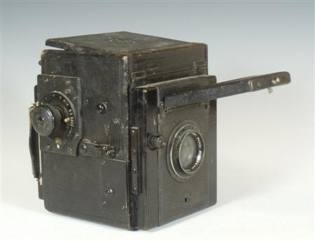 Appraisal: A collection of early camera equipment including cameras and assorted