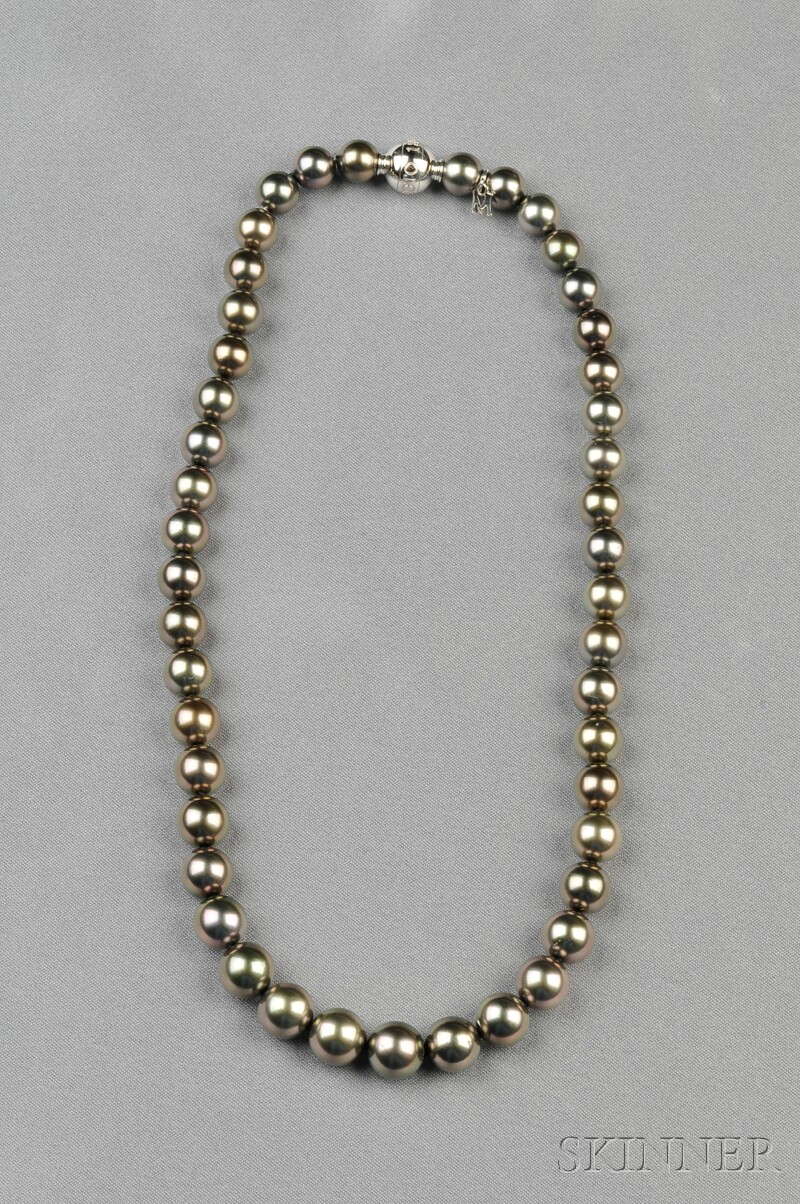 Appraisal: Black Cultured Pearl Necklace Mikimoto composed of forty-five pearls graduating