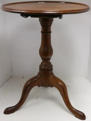 Appraisal: TH C AMERICAN QUEEN ANNE MAHOGANY TIP-TOPCANDLE STAND PROBABLY PENNSYLVANIA