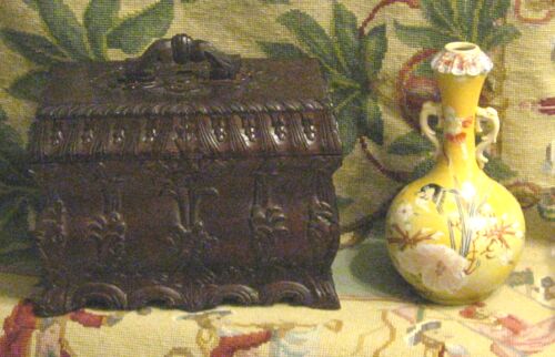 Appraisal: CARVED DRESSER BOX W TRAY