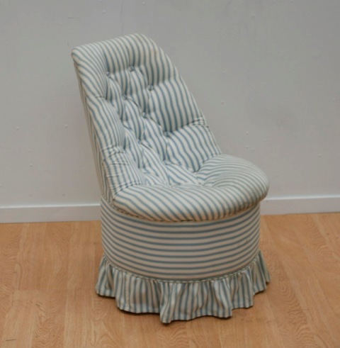 Appraisal: A striped fabric upholstered boudoir chair