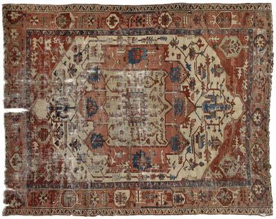 Appraisal: Serapi rug large central medallion and corner work on ivory