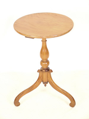 Appraisal: A satin birch tripod table th century the circular top