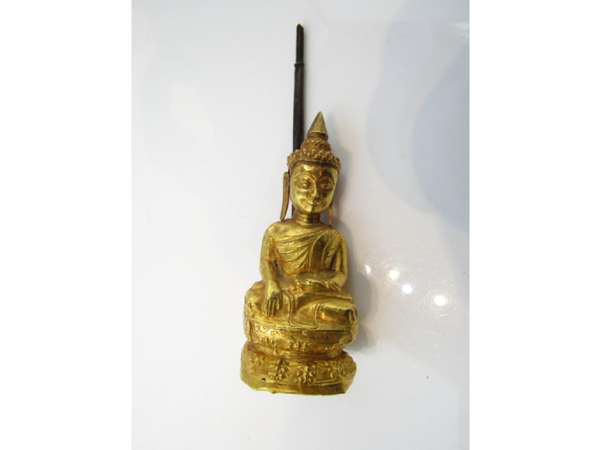 Appraisal: A North Thai on Laos Ayatthaya style gold figure of