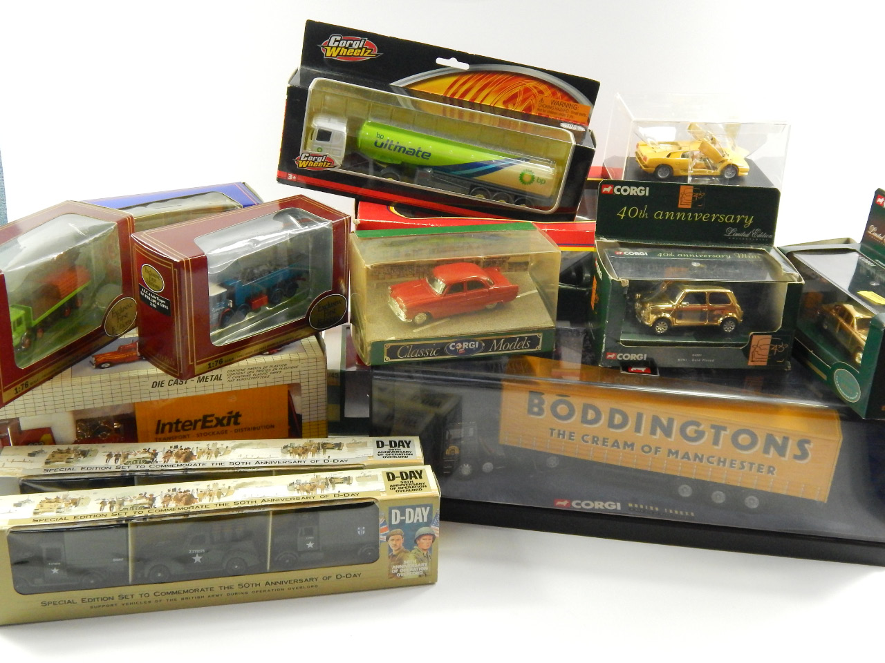 Appraisal: A quantity of Corgi and other die cast vehicles boxed