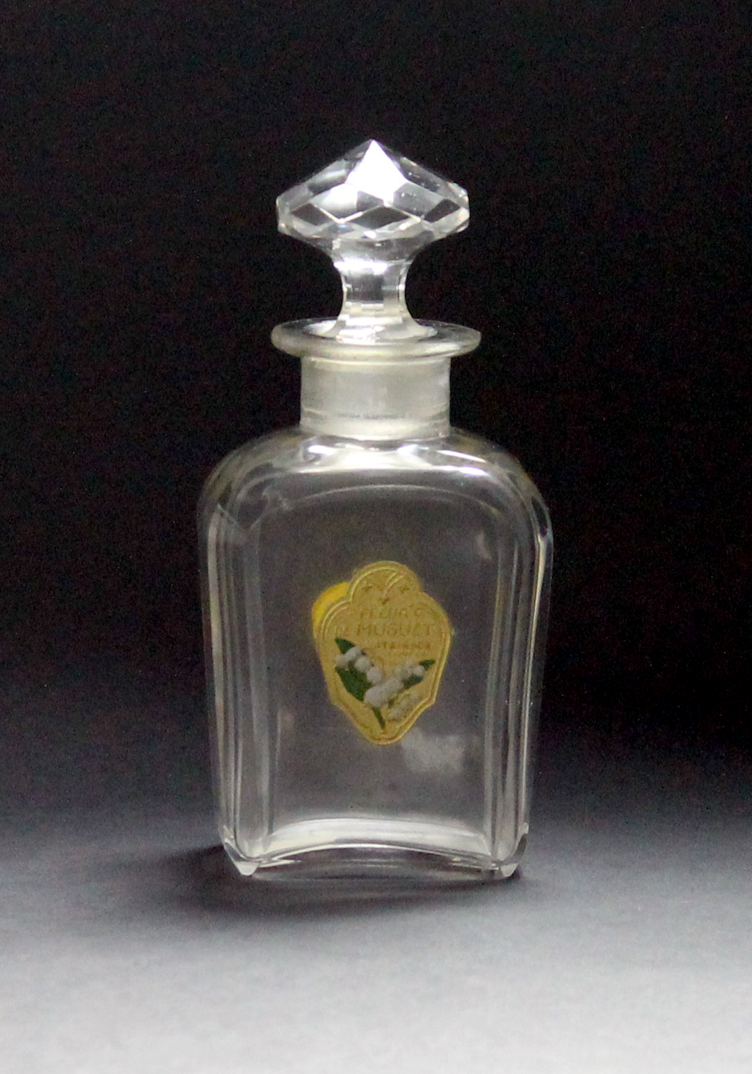 Appraisal: A Baccarat glass scent bottle and stopper 'Fleur de Muguet'