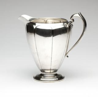 Appraisal: A sterling silver ''Londonderry'' water pitcher First half th century