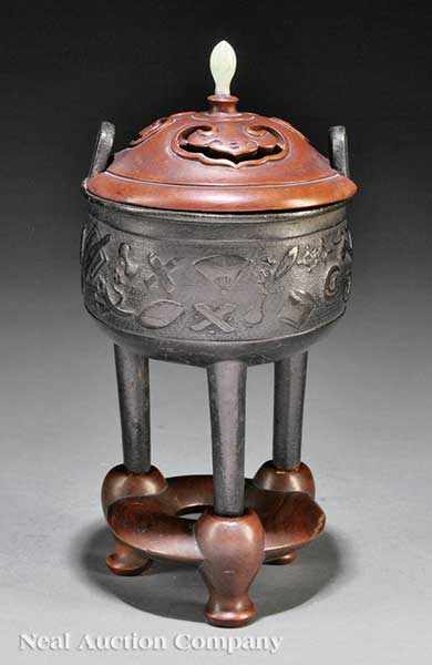 Appraisal: A Chinese Ming-Style Bronze Tripod Censer probably early th c