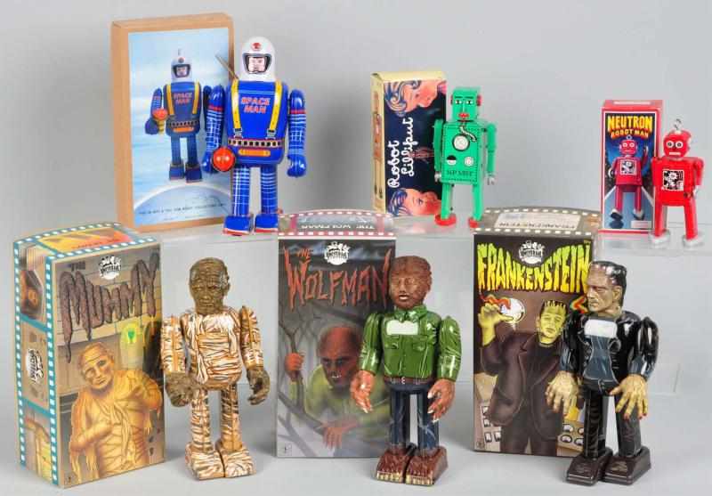 Appraisal: Lot of Contemporary Robot Monster Toys Description Includes three Japanese