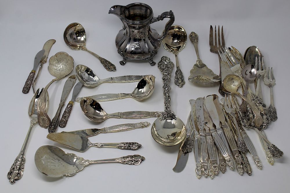 Appraisal: Lot of Assorted Pieces of Silver Plate Lot of Assorted