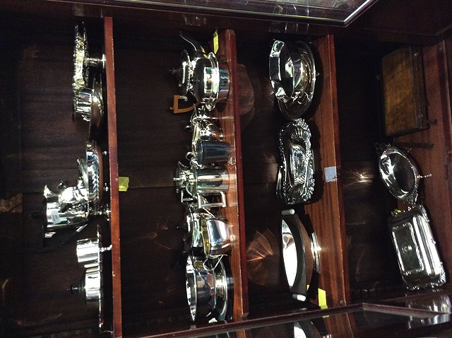 Appraisal: A QUANTITY OF SILVER PLATE to include a four piece