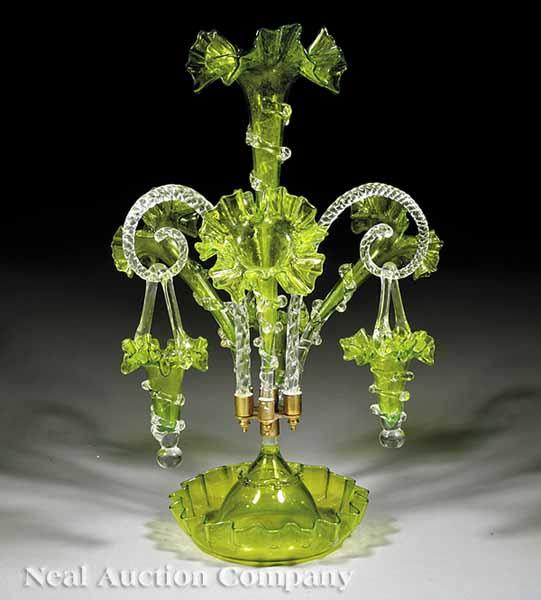 Appraisal: An American Green Blown-Glass Epergne having a ruffled bowl and