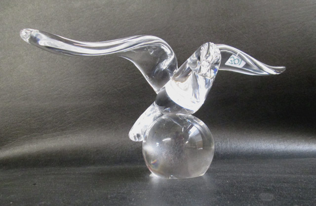 Appraisal: STEUBEN CRYSTAL SEAGULL FIGURINE raised on sphere base signed Steuben